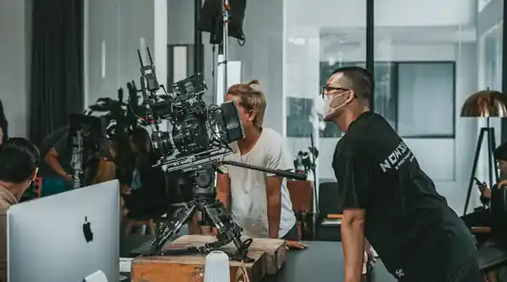 Freelancer vs studio crew vs production house — which to pick