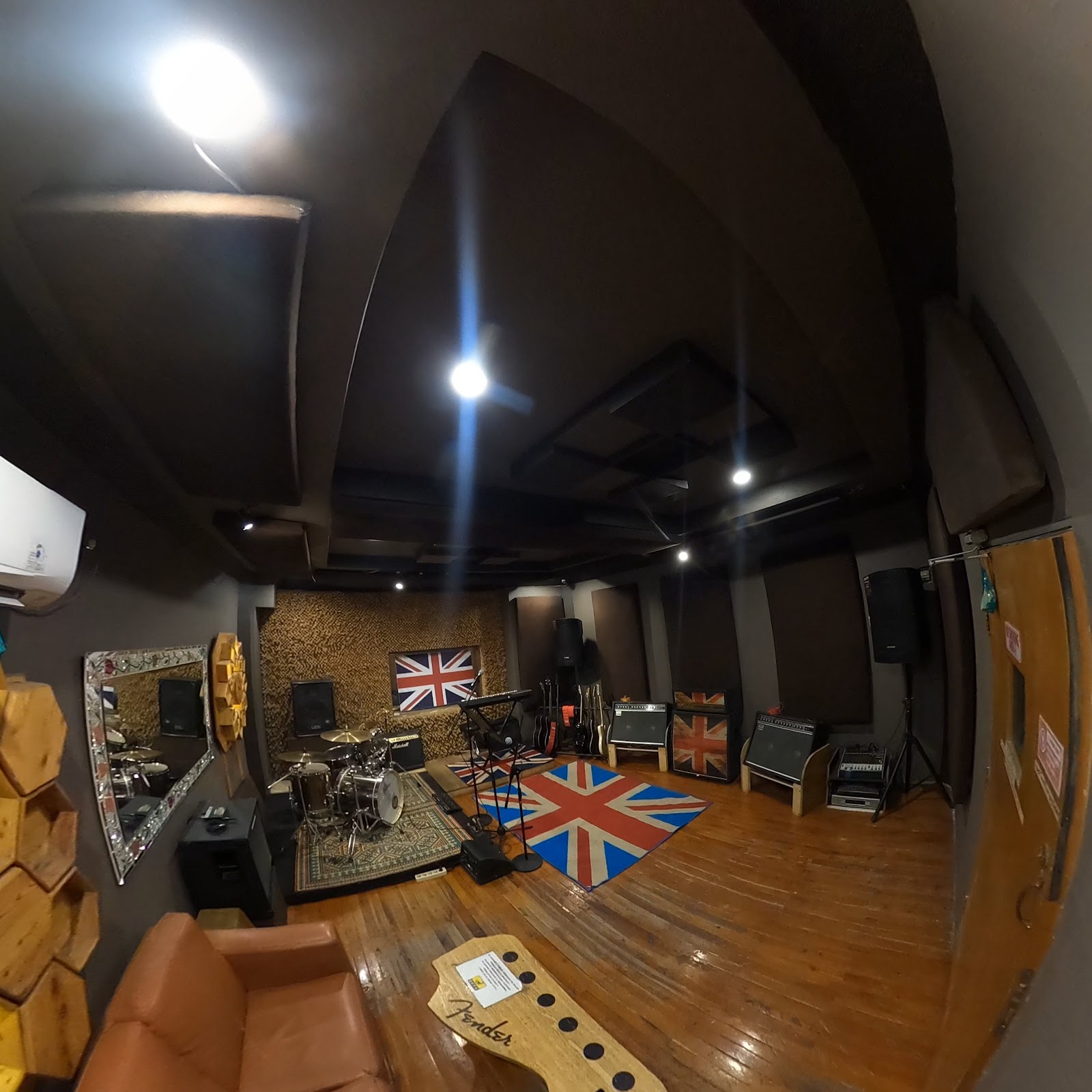 Duff Music Studio — studio interior