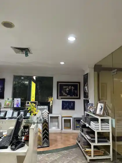 Fuji Image Plaza — studio interior