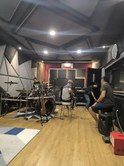Venom Music & Recording Studio — studio interior